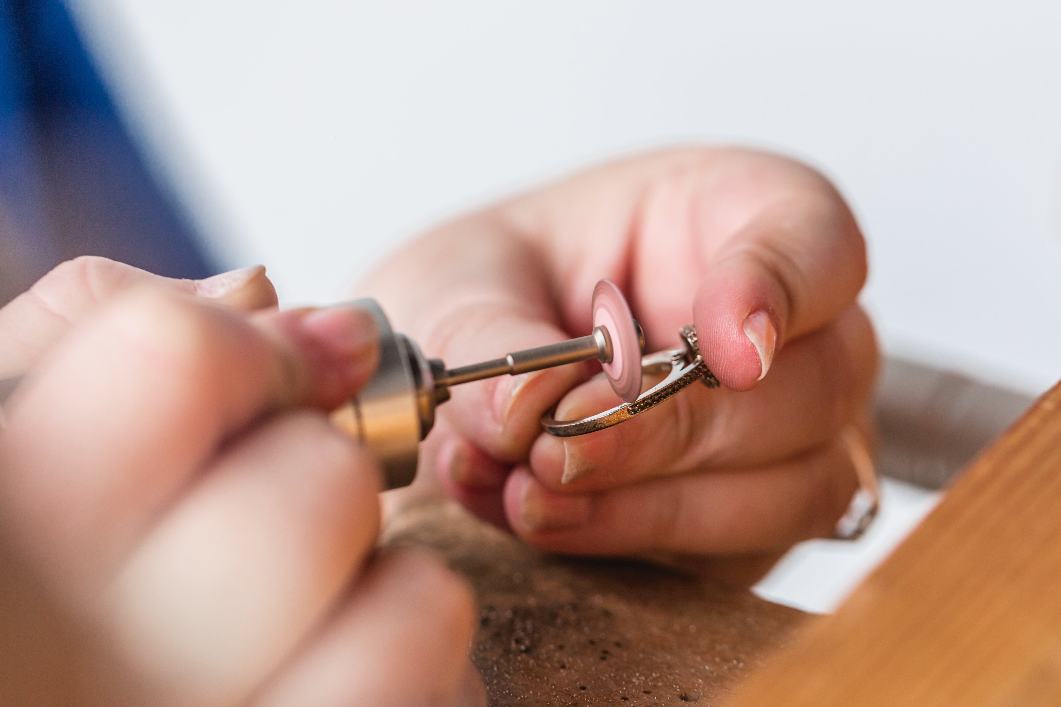 Micron Magic: How Gold Plating Thickness Determines Jewellery Longevity & Price