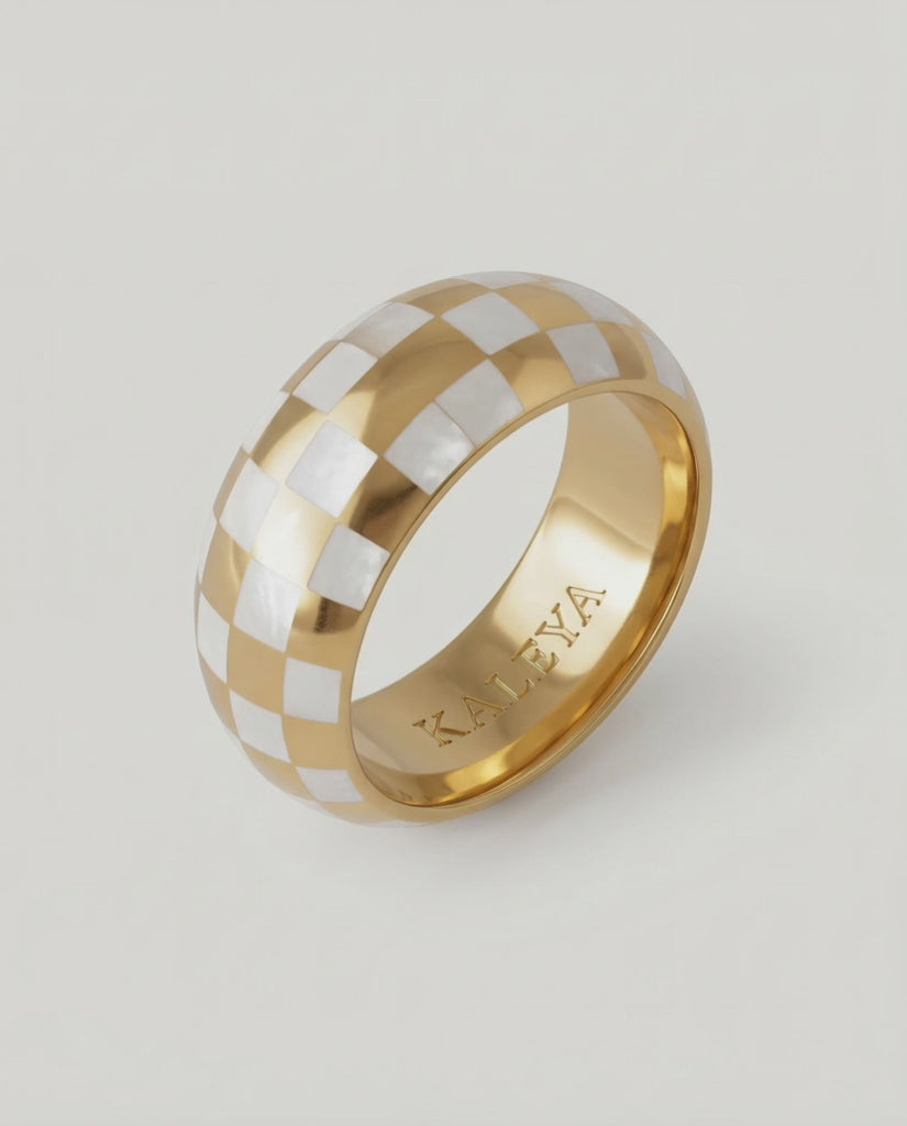 360 rotating video of zenna ring