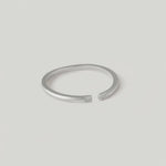 video showing leya ring by kaleya studio